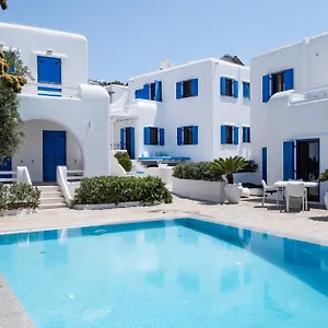  Holiday home Olive Tree & Capari Homes & With Pool!